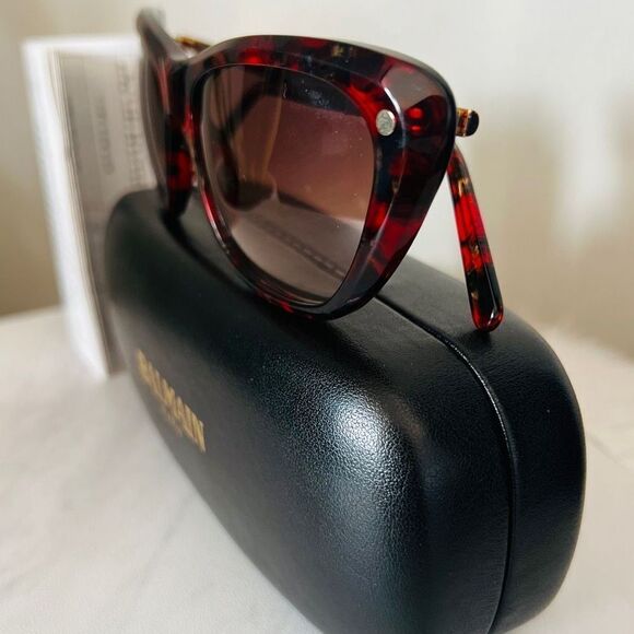 BALMAIN 56mm Modified Cat Eye Sunglasses, Polarized, Designer, Red Tortoise, NWT - Picture 8 of 16